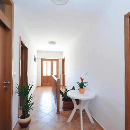 Appartamento Tilia Budua